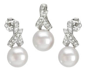Komplet biżuterii z pereł Akoya (wzór RIB-WG)