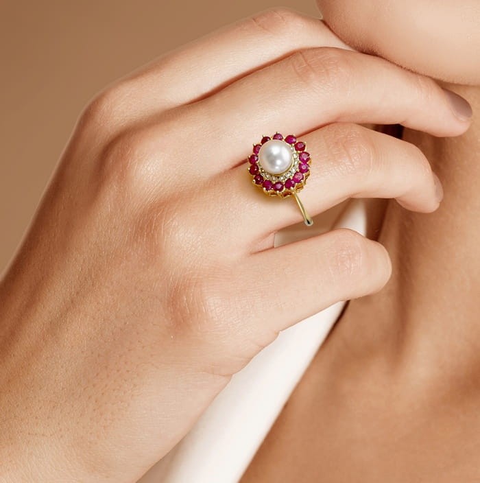 Złoty pierścionek z perłą Akoya RA1-70W-YG14RD-FLO 2