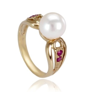 Złoty pierścionek z perłą Akoya (wzór RRNG)