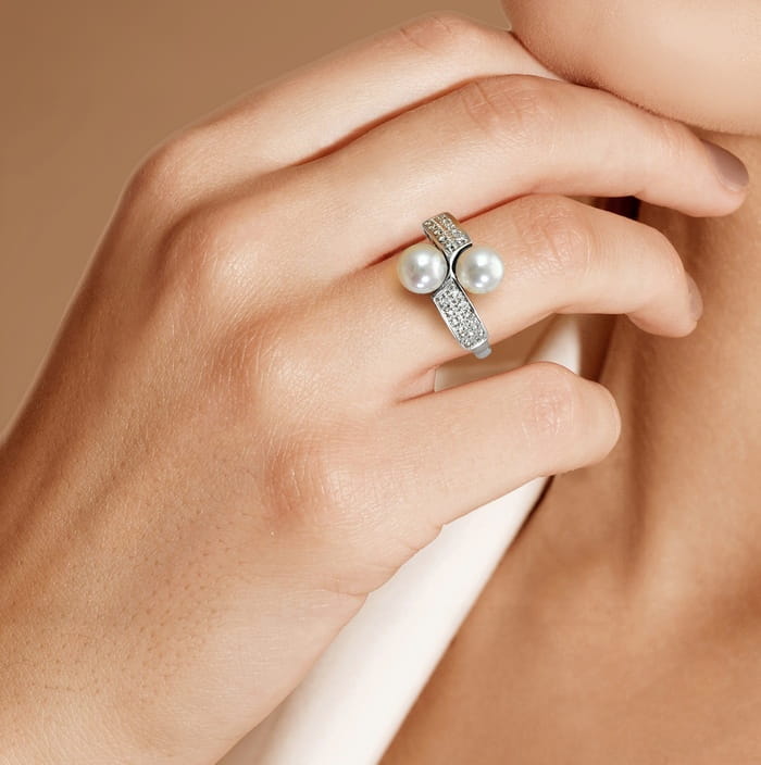 Pierścionek złoty z dwiema perłami Akoya RA2-70WW-WG14D-FLT 2