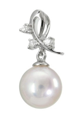 Zawieszka złota z perłą Akoya (wzór HALF)