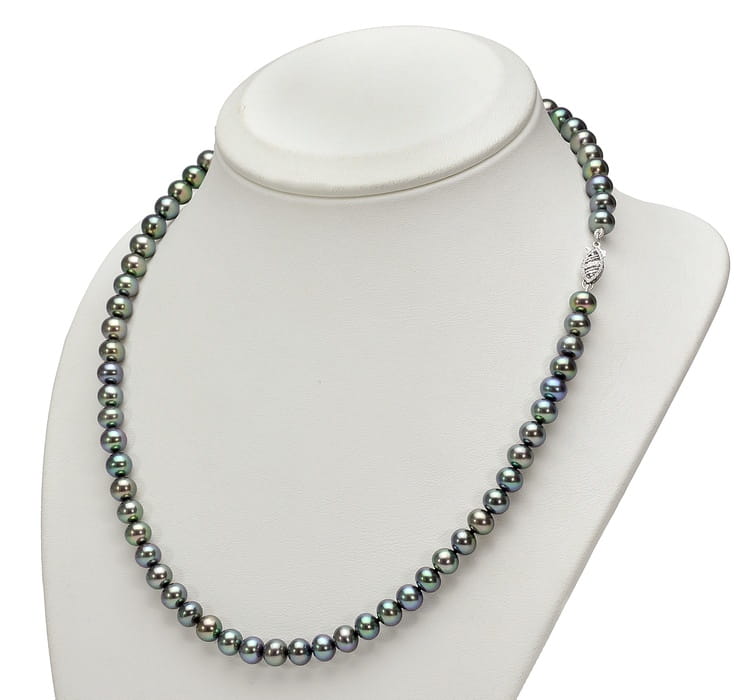 Naszyjnik z czarnych pereł 6-6,5 mm NF17-65B-FCWG14-CSNP