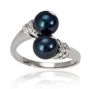 Pierścionek złoty z dwoma czarnymi perłami Akoya (wzór SIMC)