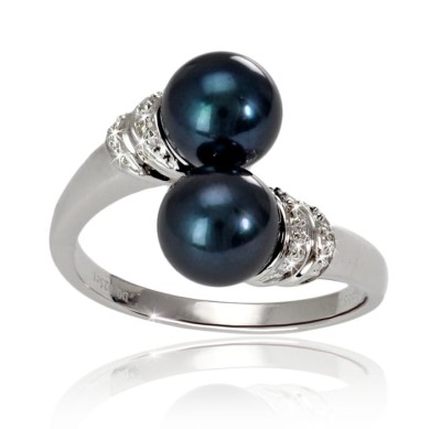 Pierścionek złoty z dwoma czarnymi perłami Akoya (wzór SIMC)