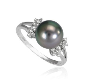 Pierścionek złoty z perłą Tahiti (wzór 4FLO)