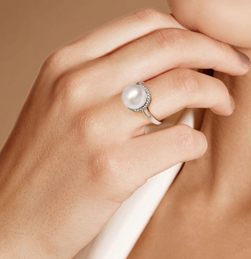 Pierścionek złoty z białą perłą South Sea RS1-100W-WG18D-DRND 2