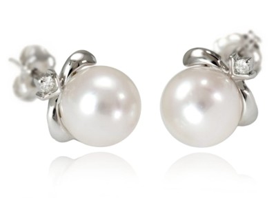 Kolczyki złote z perłami Akoya (wzór FAN)