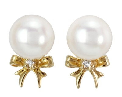 Złote kolczyki z perłami Akoya (wzór BOW)