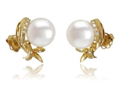 Złote kolczyki z perłami Akoya (wzór SHA)